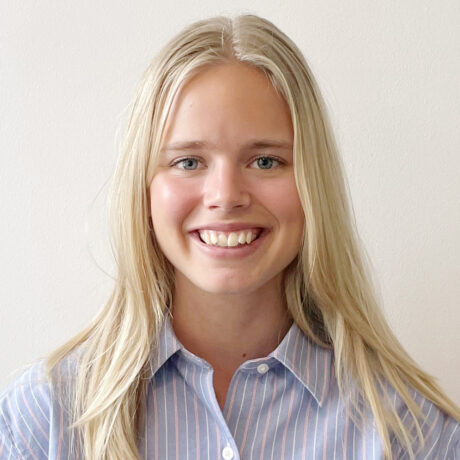 Alva Axelsson, vårdadministratör
